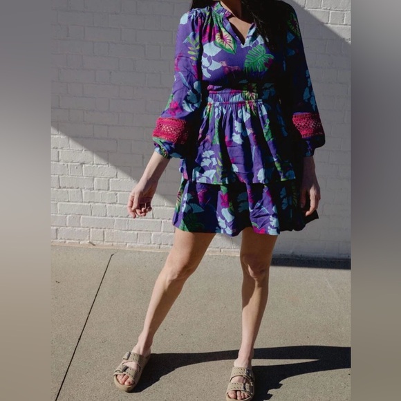 Briton Court Dresses & Skirts - Briton Court Floral Purple Dress with Red Accents, NWt, size Large